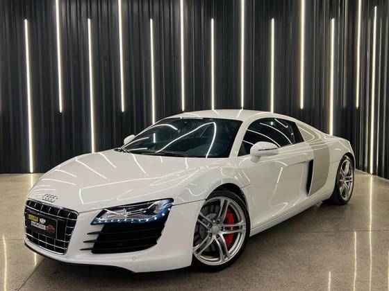 AUDI R8 4.2 FSI QUATTRO V8 32V GASOLINA 2P R-TRONIC